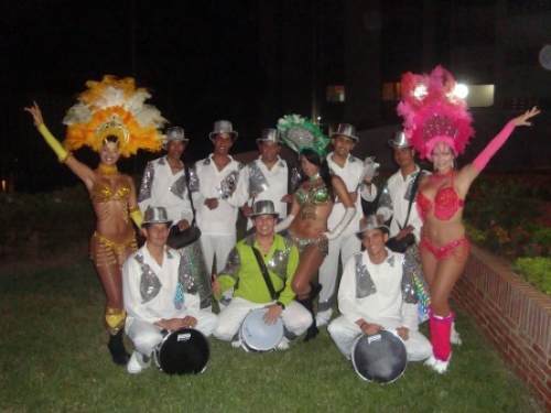 cotillón samba show KAIPIRIÑA  en maracaibo - Imagen 2